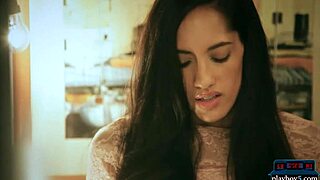 Damn! Finger Banging Latina Milf Chloe Amour Gets Wild Solo!