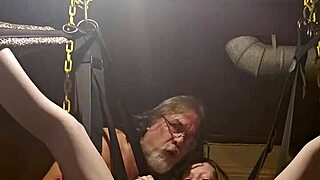Shaved pussy squirts in video