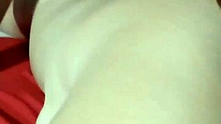 impossivel nao gozar ouvindo gemidos putarias dela