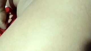 impossivel nao gozar ouvindo gemidos putarias dela