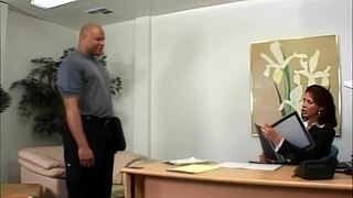 Secretary Mona seduces her boss
