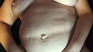 grote dildo rekt grote kut wijd open