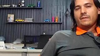 Watch This Solo Boy Masturbate Outdoors In His Own Way