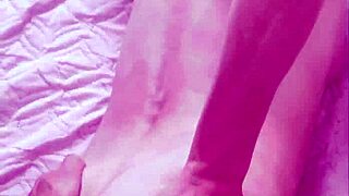 Oh my God, this passive wife in lingerie! Skinny MILF rocks homemade amateur porn!