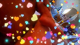 blonde mature seals a kinky foot fetish deal in homemade clip