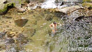 Na Cachu Outdoor Oral Natural Tits