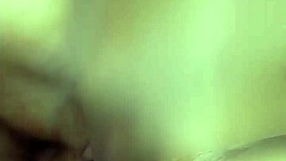 スワッピングで生アナルグループアクション