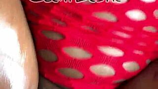 Bodybuilder Fucks Beautiful Pornstar Pussy to Orgasm with Monster Cock