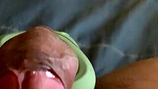 Exploring solo play with a fun toy