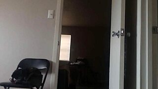 Demetrius slams rich BBW in vintage kitchen fuck