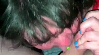 BBW Feels Intense Pleasure in Homemade Blow Job