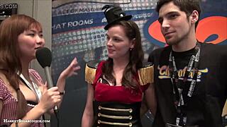 Me follo fuertemente a mi hermanastra y me corro dentro de su co�o