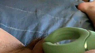 Exploring solo play with a fun toy