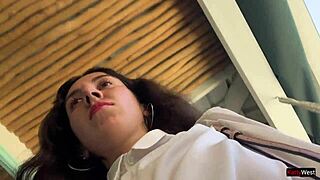 Јеси ли икад видео некога да једе у кафићу са спермом на лицу јавно?