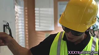 petite teen 18+ gets outdoor blowjob and facial cumshot