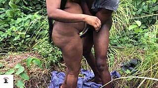 Quick fuck with roadside babe, so hot!