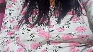 Stepsister's First Homemade Porn Shows Her Handling Wet Pussy