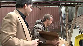 Jenny Babie i Stacey Saran kończą z nim podwójnym BJ po rżnięciu