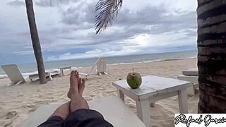 comi forte a buceta da gostosa que conheci hoje na praia