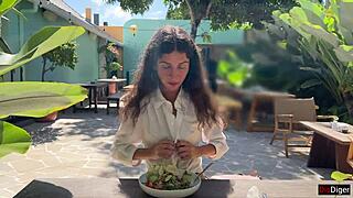 I’m stunned seeing cum drip on her face in a public cafe