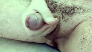 Quick Bathroom Masturbation Close Up Session!