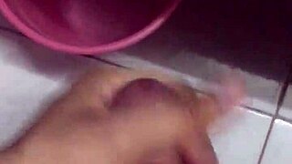 Watch the hottest banger full video on red, shaking ass on bed.