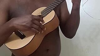 i love the bathroom for clearer singing voice