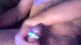 Dirty Mature Wanking Flashing