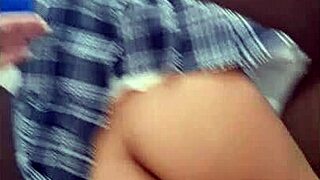 Mi profesor de ingles me enseña muy bien