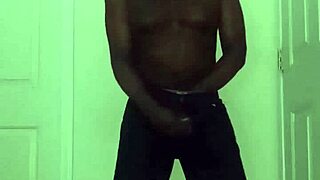 restricted while cuming together with orgasmic ending