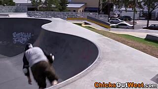 hairy aussie girlfriend gets creampied in reality hardcore