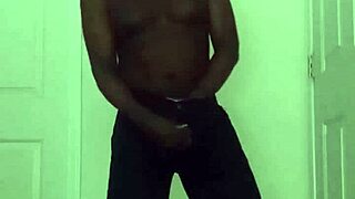 restricted while cuming together with orgasmic ending