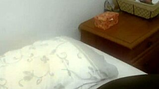 shimmering blonde italiano blowjob