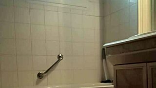 licking pussy in bdsm session 😈