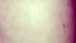 Enorme gozada dentro do cu safada colocou toda a porra pra fora