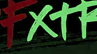 Горячая азиатка сосёт и трахается с 3 членами от мужа-кука на годовщину