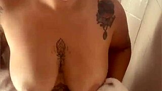 Big Ass Flashing In Bath