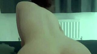 Amateur slut enjoys solo masturbation with dildo in homemade reality