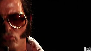 Blonde gives explosive blowjob in Elvis parody threesome!