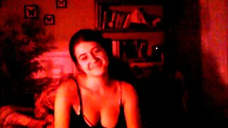 Blowjob from Beautiful White Girl