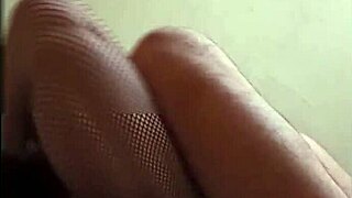 Mamada babosa y rica cogida de mi hermanastra gritona