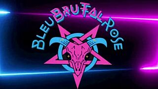 Want to see this milf getting her ass licked?