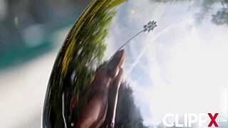 Twerking and Fucking Isiah Maxwell Gogo Fukme