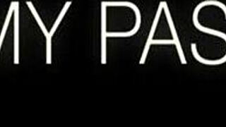 Babe grips solo act with softcore fingering and riding