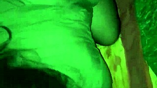 suck my wet cock outdoors with passion