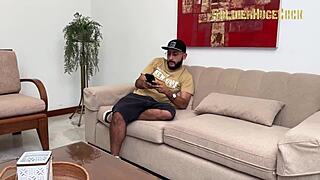 i fucked my frends stepsister when he wasnt home