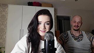 Hé szexi kis 18+ barna mistress, válaszolj most a kérdéseimre!