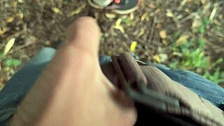 Oh god, spanish milf wife gives risky blowjob in public park!