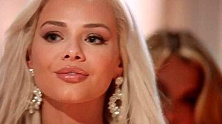 VIXENPLUS ELSA JEANS PERFECT PUSSY LIPS FUCK WITH ALLIE NICOLE