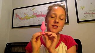 anal butt plug review: how to use naughty candy heart butt plugs